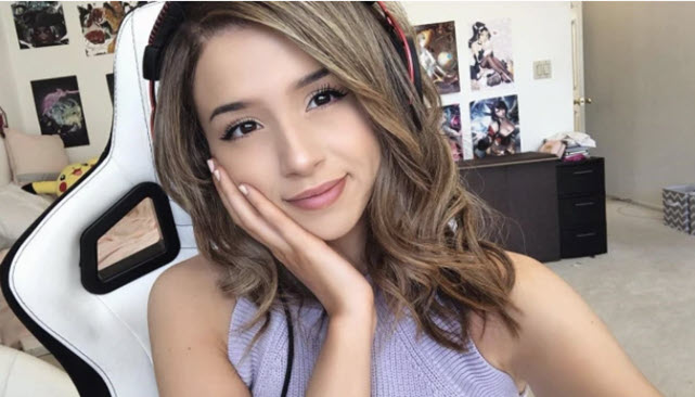 Streamer Pokimane - Nữ Streamer đi lên từ thực lực